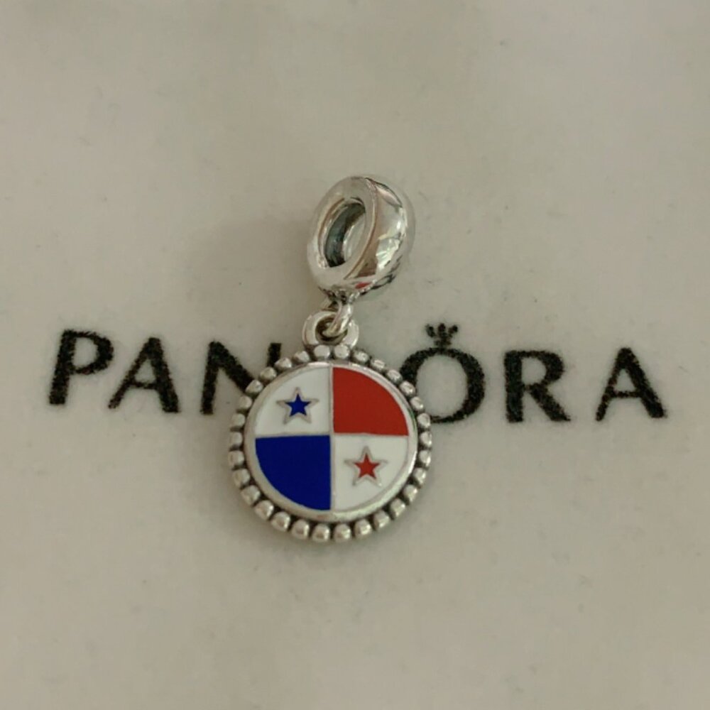 Pandora Panama Flag Exclusive Charm